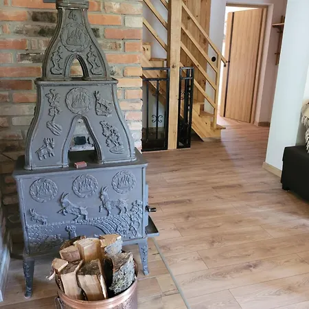 Stary Dom Z Piwnica Prázdninový dům
